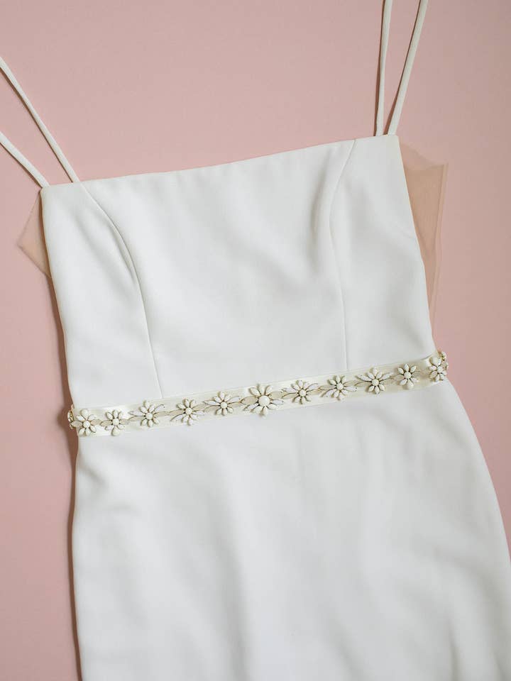 ROMY//Fajín con cuentas florales//2022 para venta al por mayor de Hushed Commotion