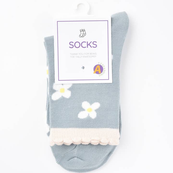 Funkyrel® Atzbranding Limited - Wholesale Socks - Women's - Rufia - Floral Lace Trim Mid-Calf Socks2