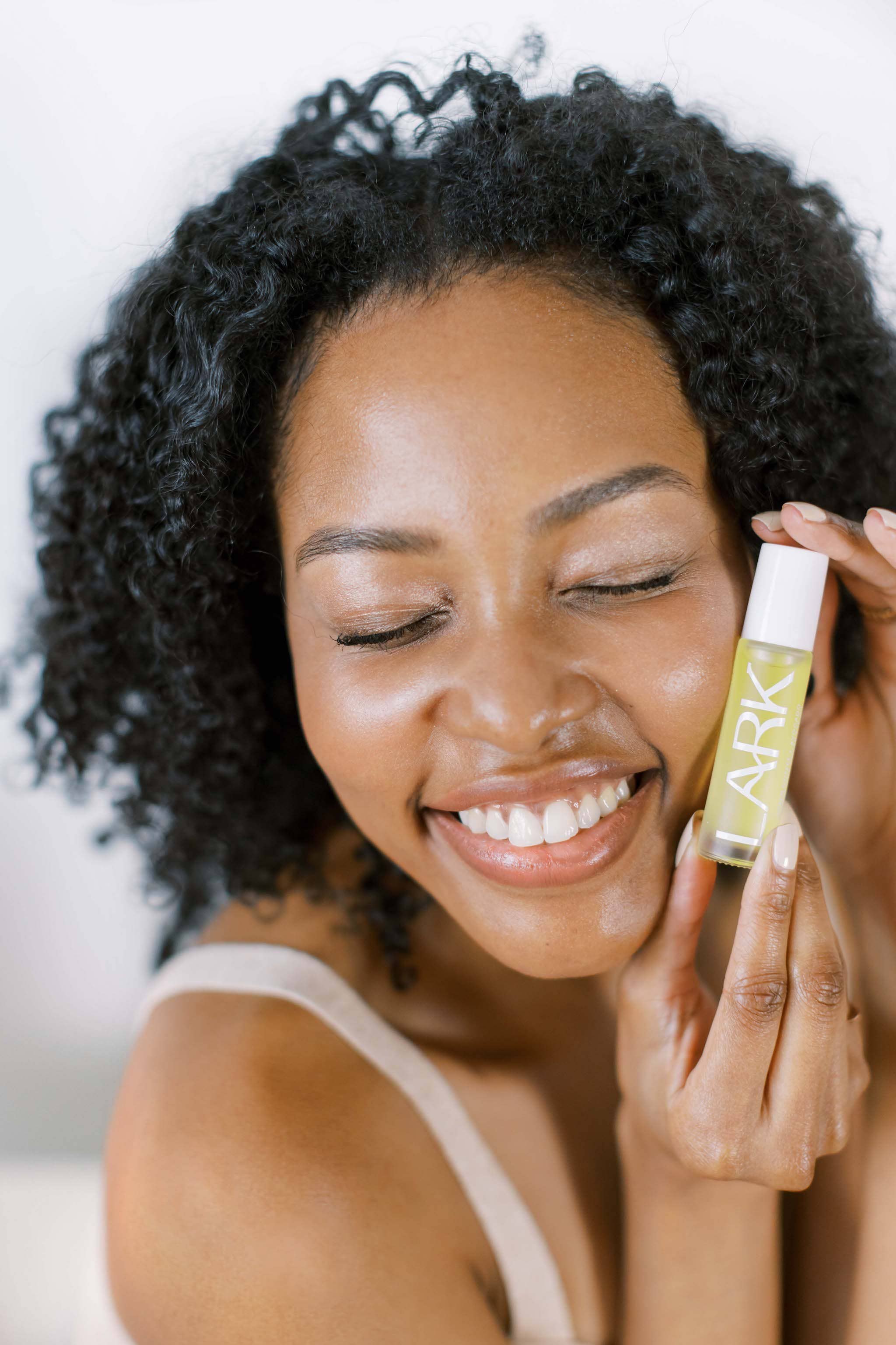 LARK Skin Co. - Wholesale Eye Cream/Gel - Green Coffee + Avocado Awakening Under Eye Oil1