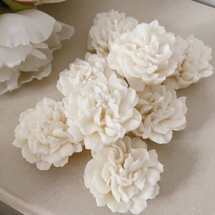 Hi Sunday Collective - Wholesale Novelty Candle - Pelham Hand-Poured Soy Wax Novelty Candle3