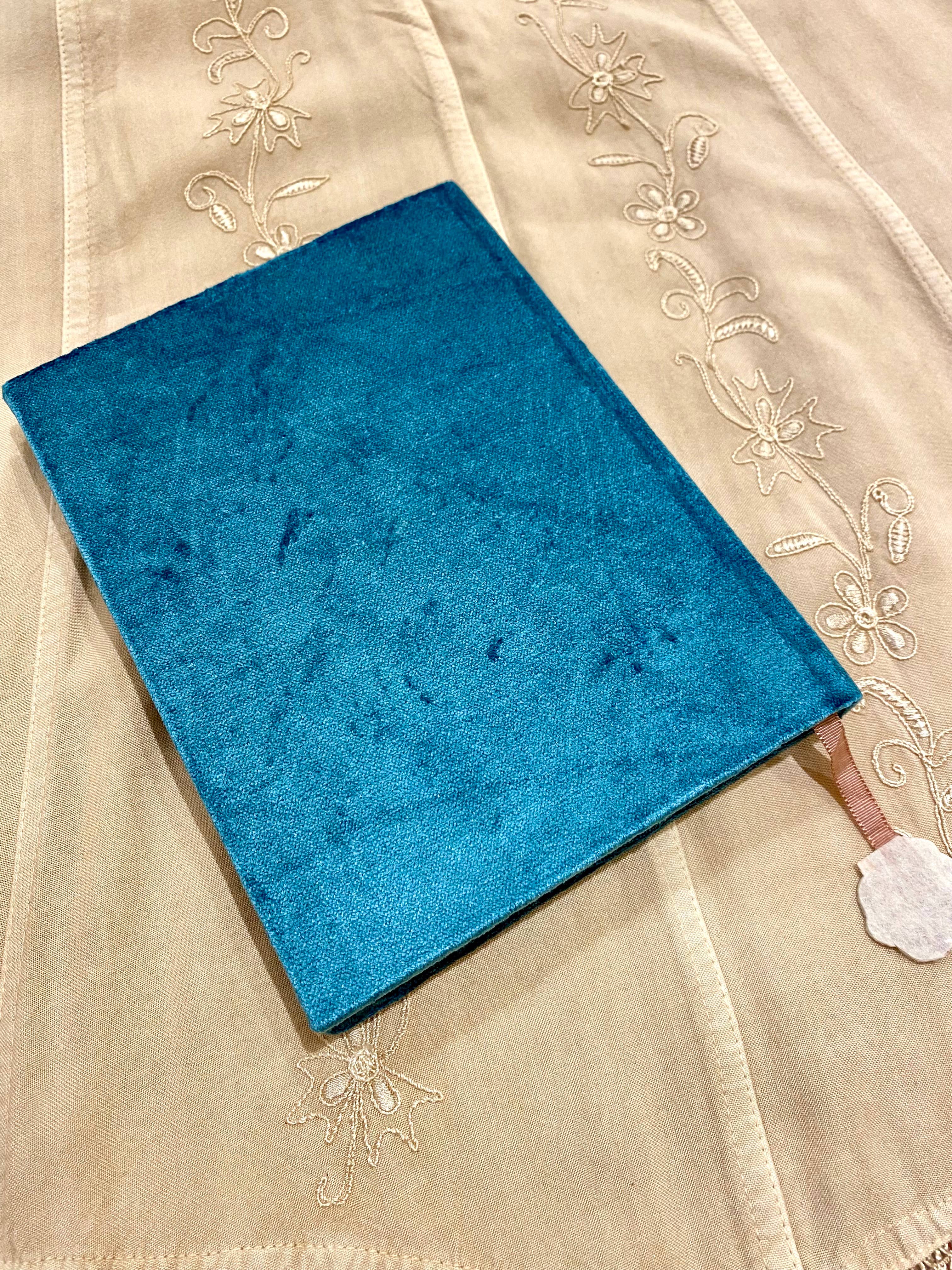 Temple of Treasure - Wholesale Notebook - Velvet Beaded Notebook Florals Blue5