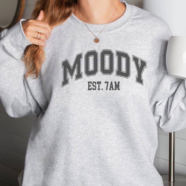 Moody Est 7am T-Shirt für den Großhandel von Woobie Beans Jewelry, Gifts & Apparel