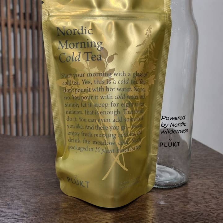 Plūkt - Wholesale Tea Bags - Cold tea bottle4