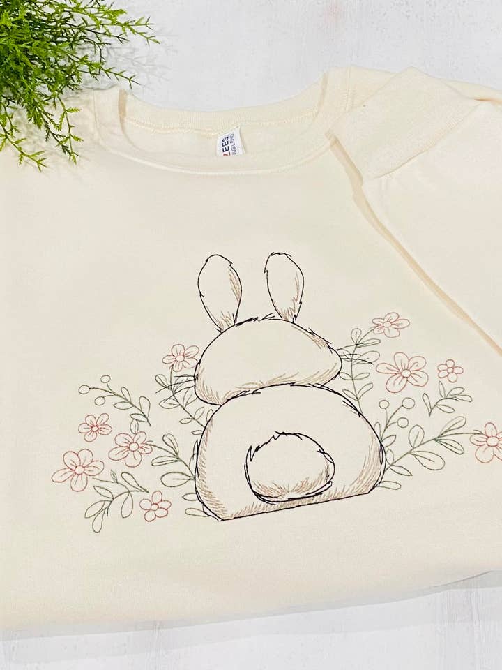 Sweatshirt de Pâques brodé pour la vente par Wandering Wild Boutique