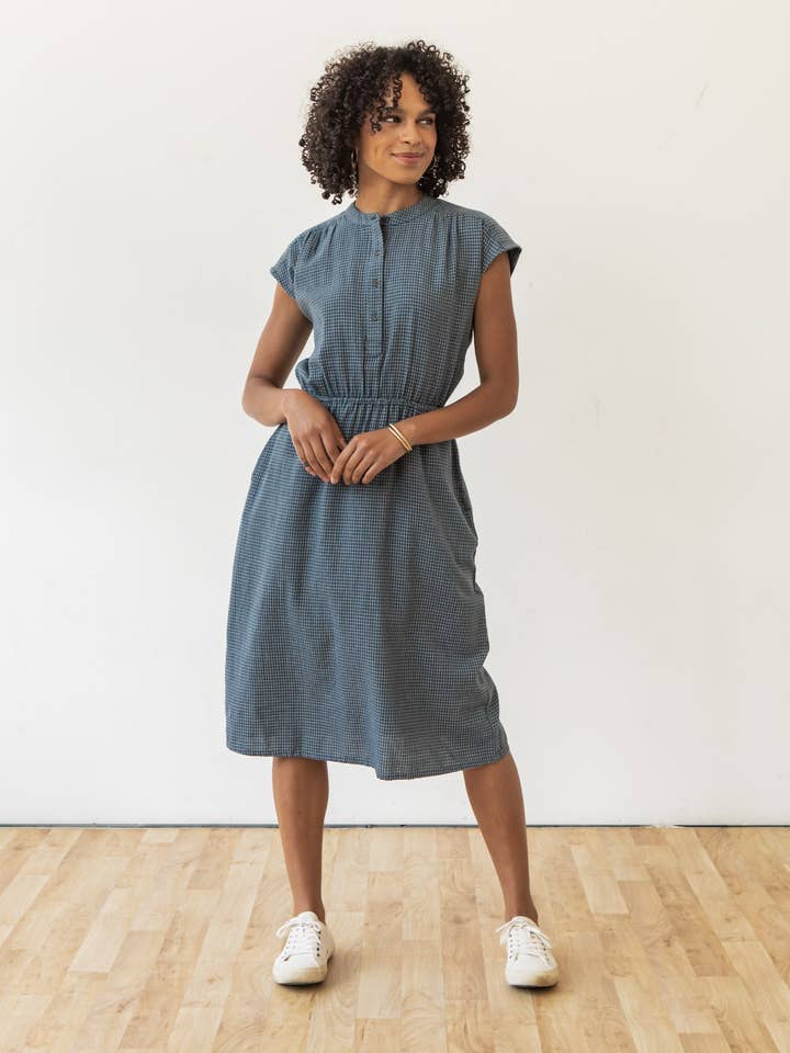 Navy Griglia Abito Lorane / Griglia Blu Navy in vendita all'ingrosso su Faire