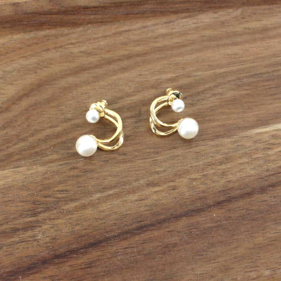 E24062 Duo oorbellen met imitatieparels voor wholesale door Pretty Persuasions