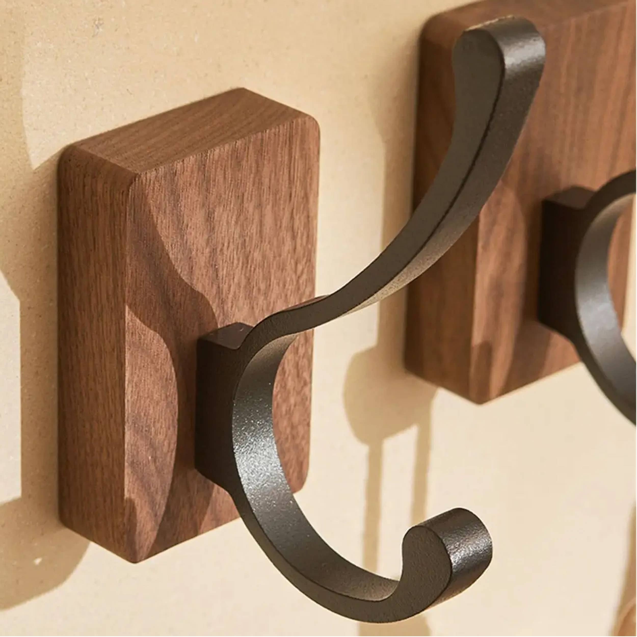 La Bella Monte - Vendita all'ingrosso Porta asciugamani/gancio per asciugamani - Appendichiavi da parete in noce con decorazione Halloween - La Bella Monte5