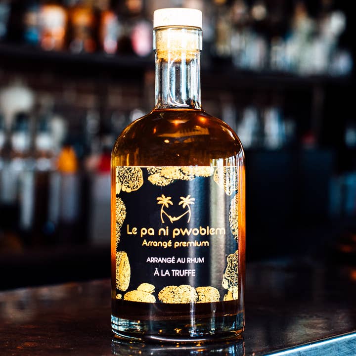Rhum Arrangé Truffe pour la vente par LE PA NI PWOBLEM