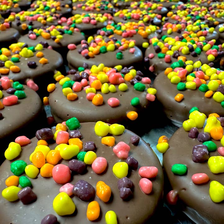 O'Shea's Candies Sweet Shop - Wholesale Chocolate Covered Sweets - NEW Unique NERD 🤓 O’Oreos w/Milk Chocolate 3 Pack
