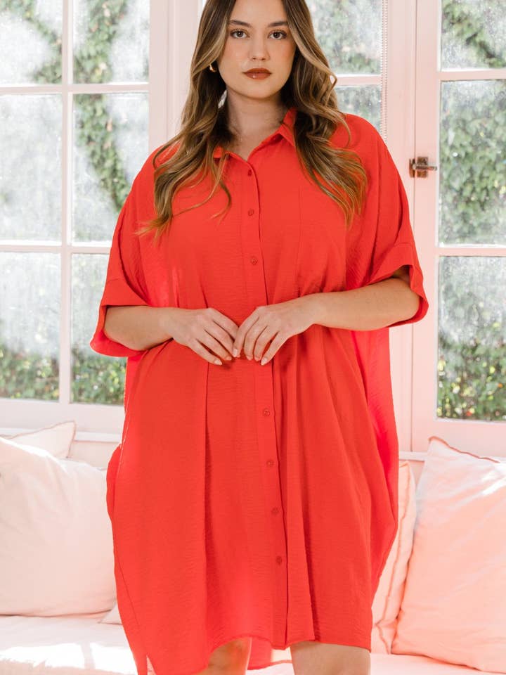 Mini-robe à chemise tissée unie Plus pour la vente par Oddi