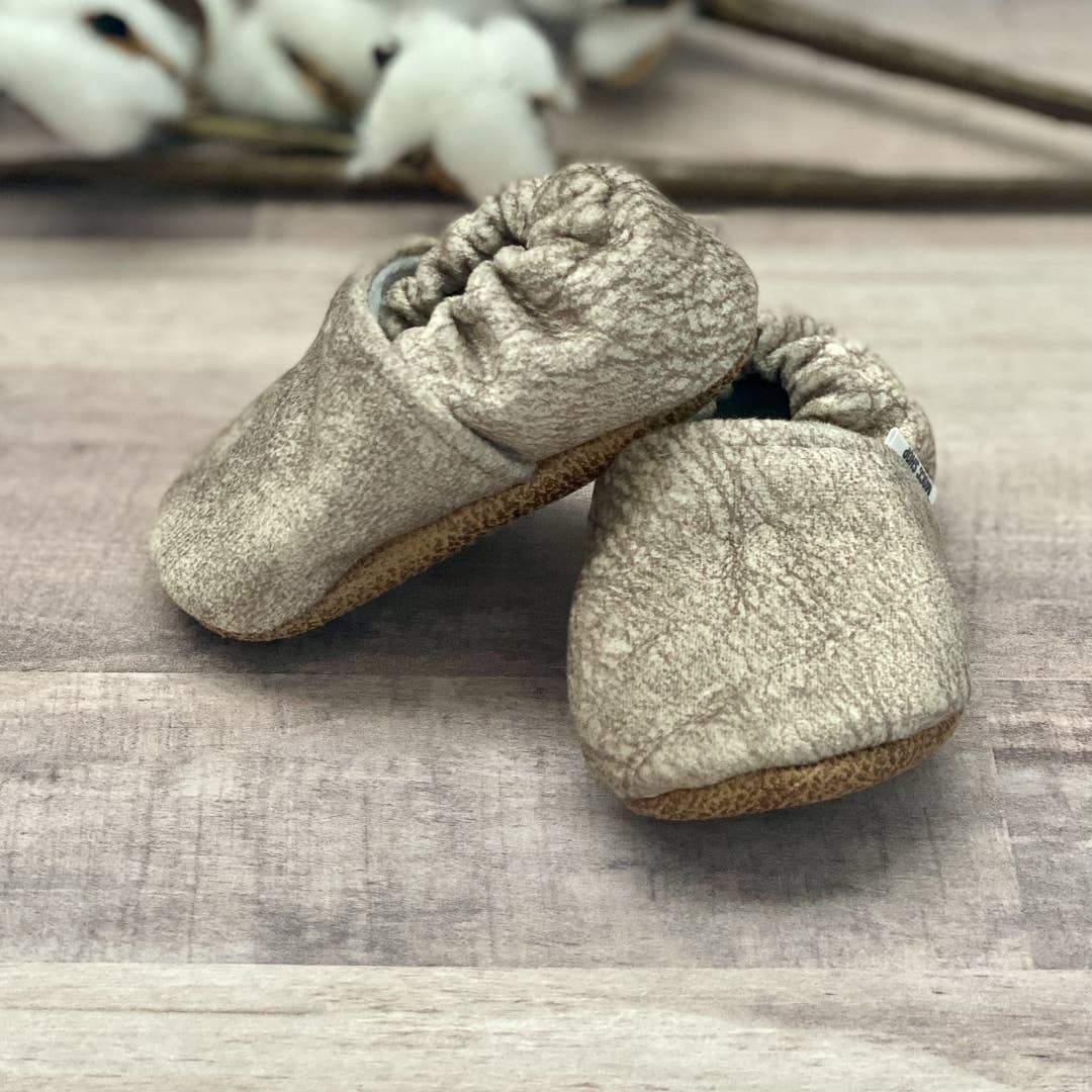 Trendy Baby Mocc Shop - Wholesale Moccasins - Kids - Caramel Velvet Moccasins2