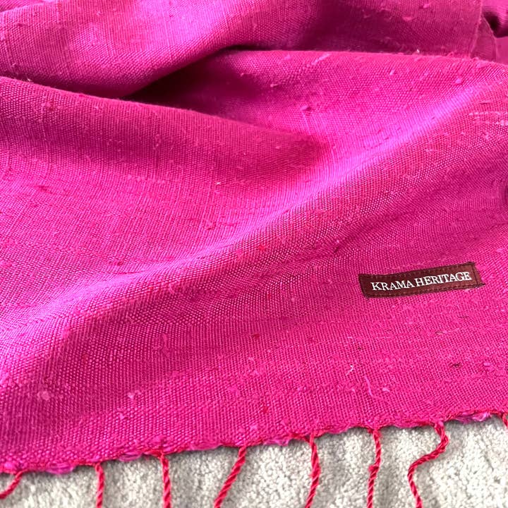 Krama Heritage - Wholesale Scarf - Women's - The Textured Fuchsia Krama in its palm leaf case - Woman7