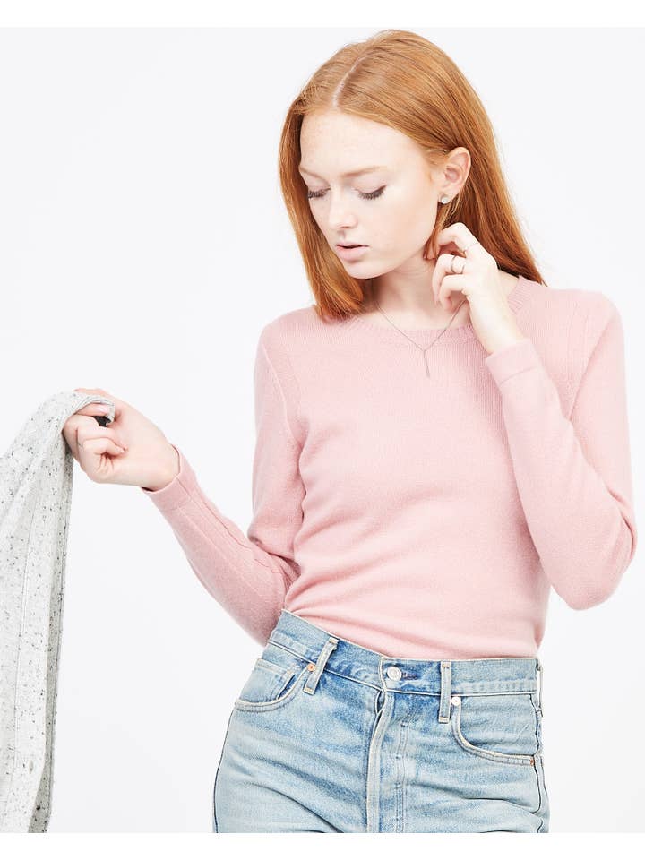 QUINN - Wholesale Knitted jumper – Women′s - ALISA Essential Cashmere Crew9