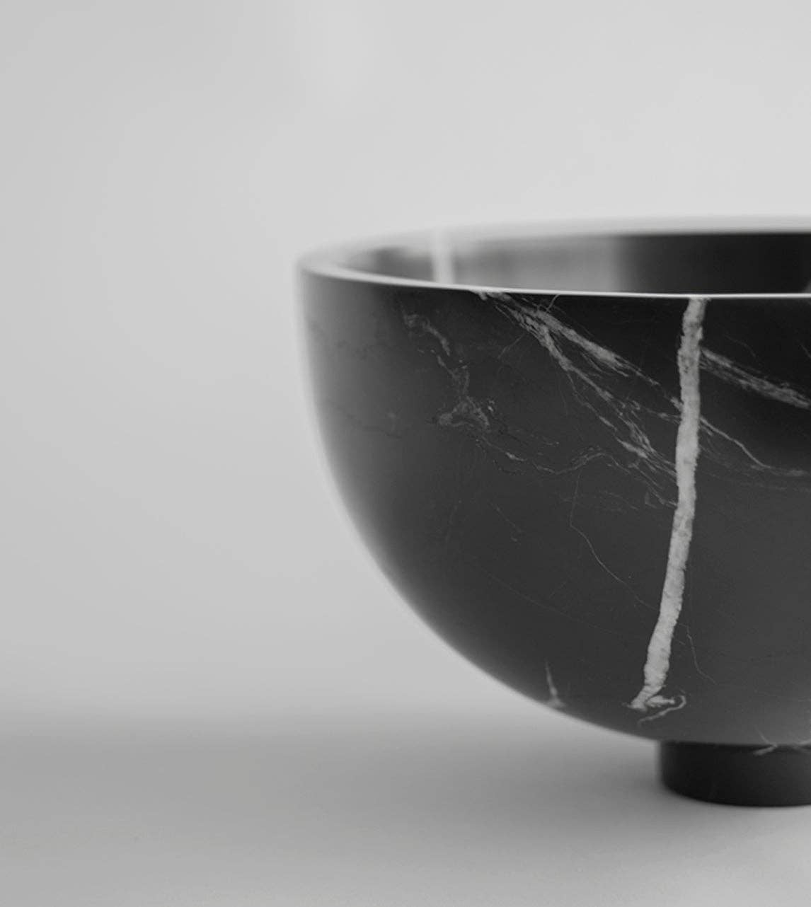 Kiwano Concept - Wholesale Bowl - BLACK MARBLE FRUIT BOWL3