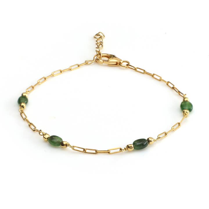 Fine Facets - Wholesale Link & Chain Bracelet - Chrome Diopside Chain Bracelet – Elegant and Timeless Design1