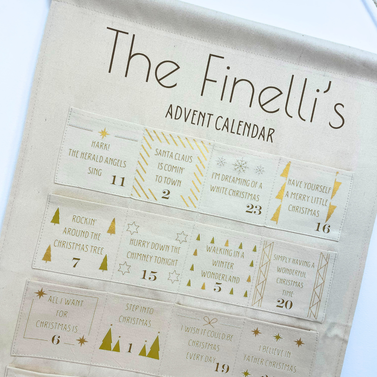 PersyBoo – Großhandel Adventskalender – Personalisierbarer Adventskalender aus Stoff mit Weihnachtsliedern7