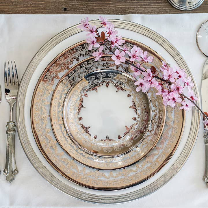 Arte Italica & Crown Linen Designs - Wholesale Appetizer Serveware - Vetro Platinum Bread / Canapé Plate3