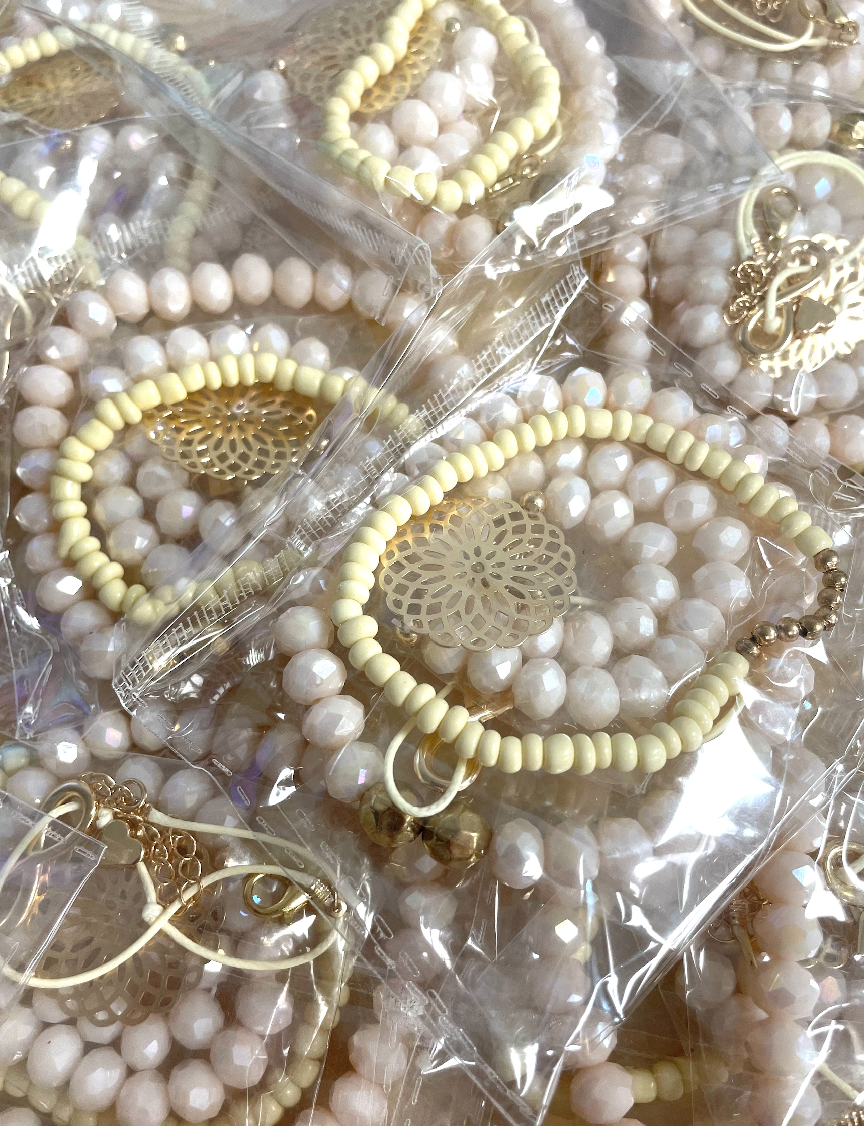 Kate Tuesday Jewelry - Venta al por mayor Juegos de joyas - Pulseras elásticas rosa, blanco+oro rosa3