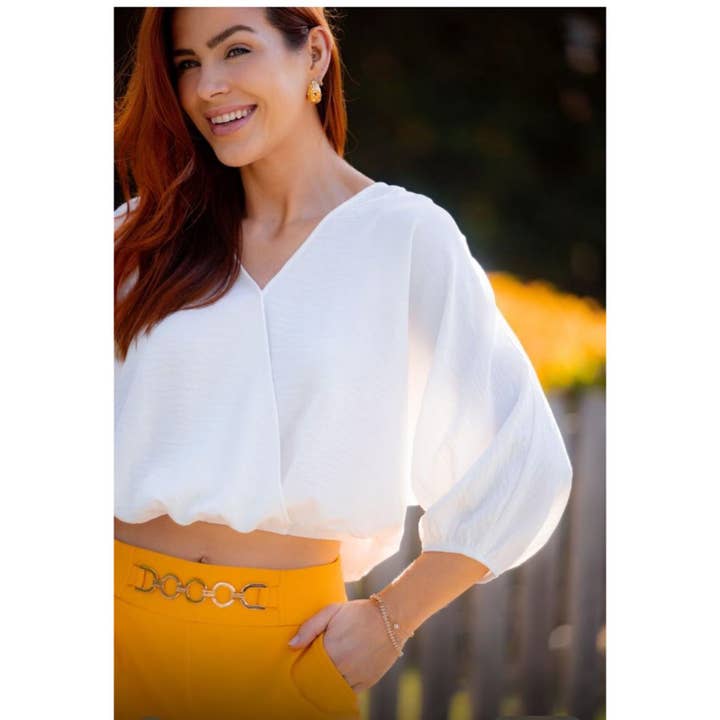 Esmeray Clothing - Wholesale Blouse - Women's - BREEZY CHARM PLUS BLOUSE