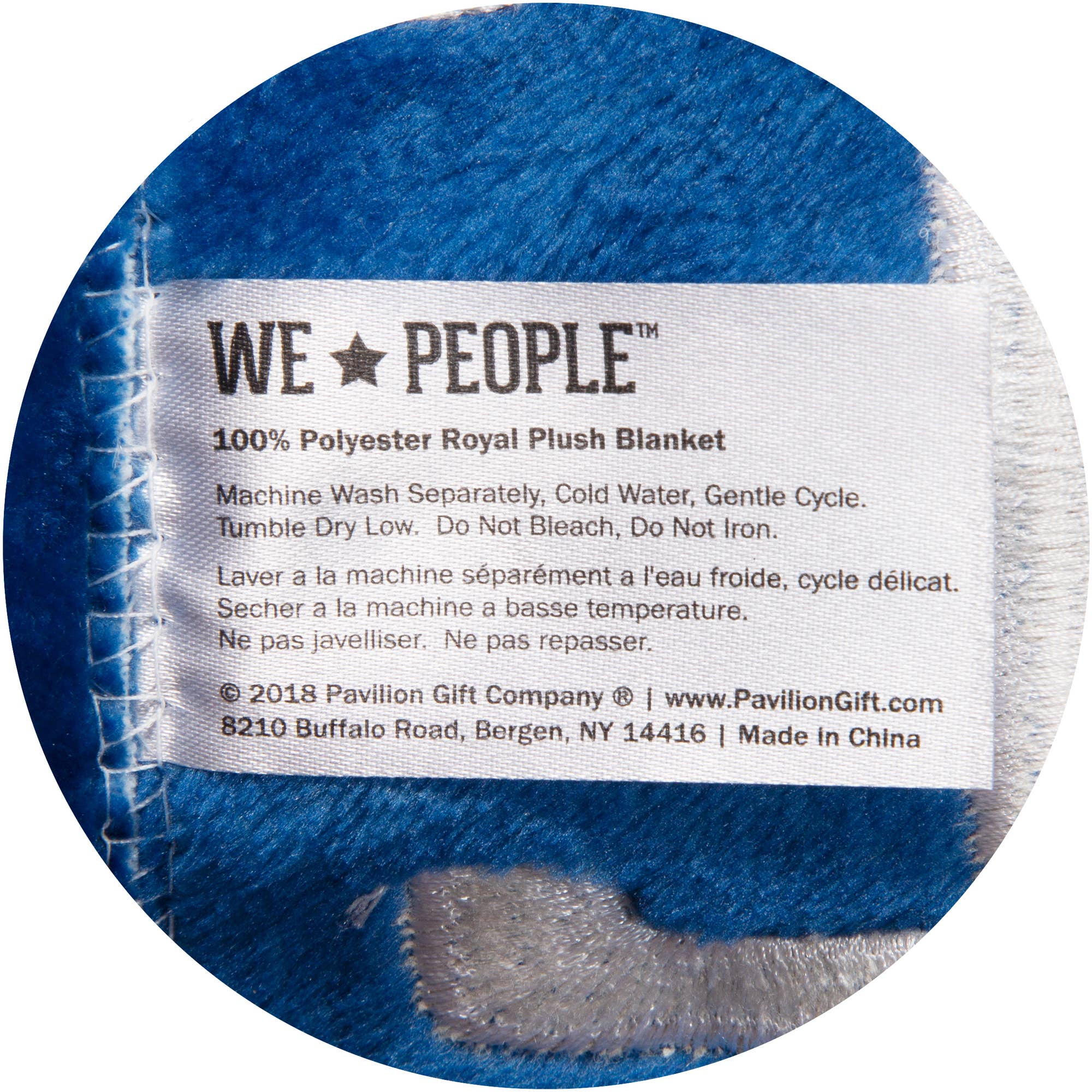 Pavilion – wholesale Throw blanket – Lake - 50" x 60" Royal Plush Blanket7