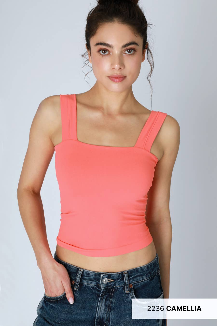 NIKIBIKI - Wholesale Tank Top - Women's - NS8409- Clean Line Square Tank8