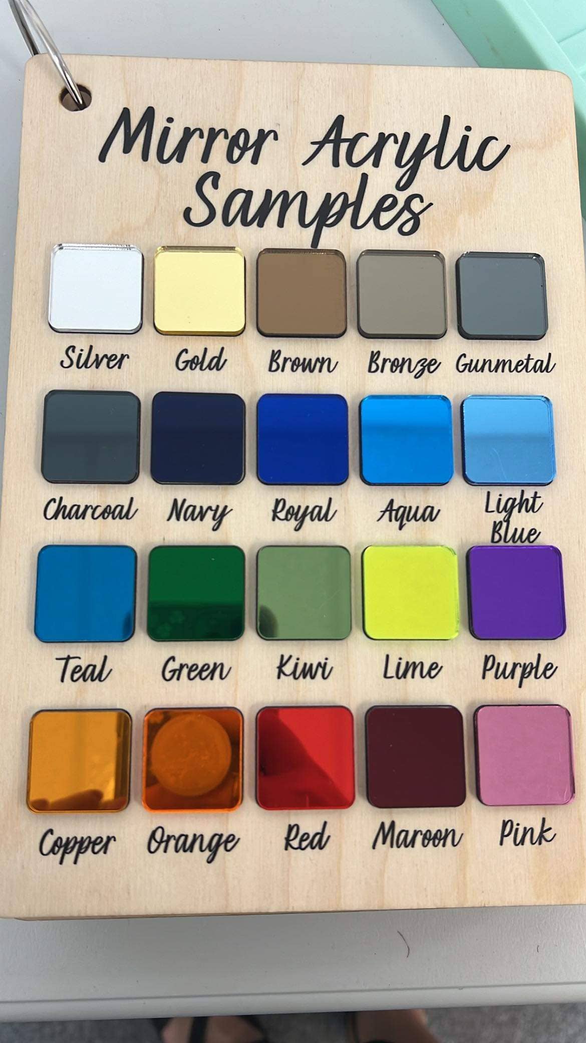 TLD Designs - Vente Boucles d'oreilles pendantes - Un double initial2