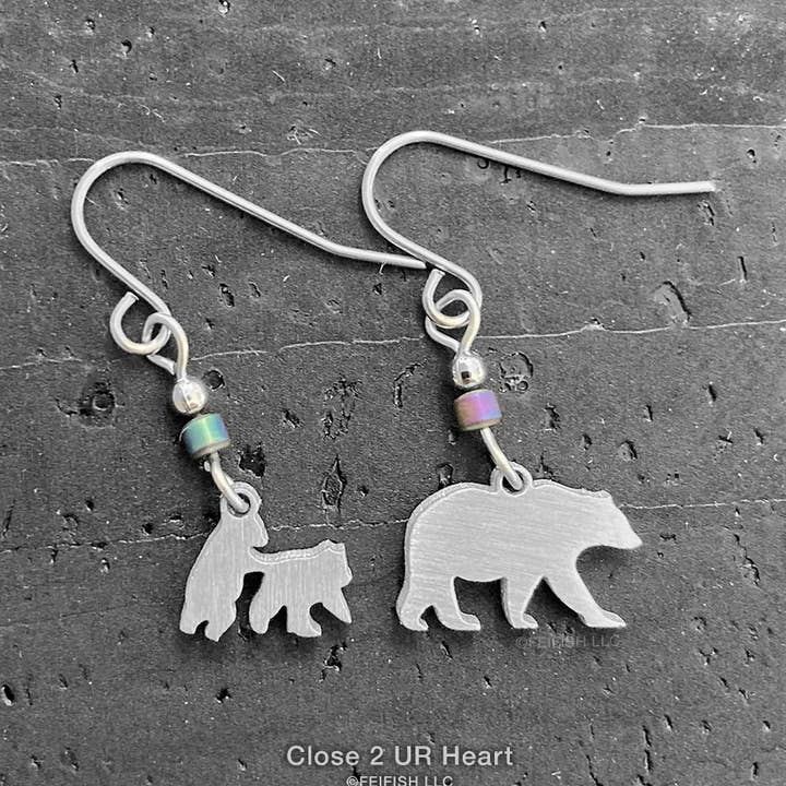 Bear with 2 Cubs Earrings for wholesale by Close 2 UR Heart