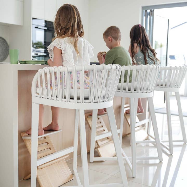 Nibble and Rest – wholesale Chair – Child – Footsi Grow™ - Adjustable Children's Footrest - Available NOW2