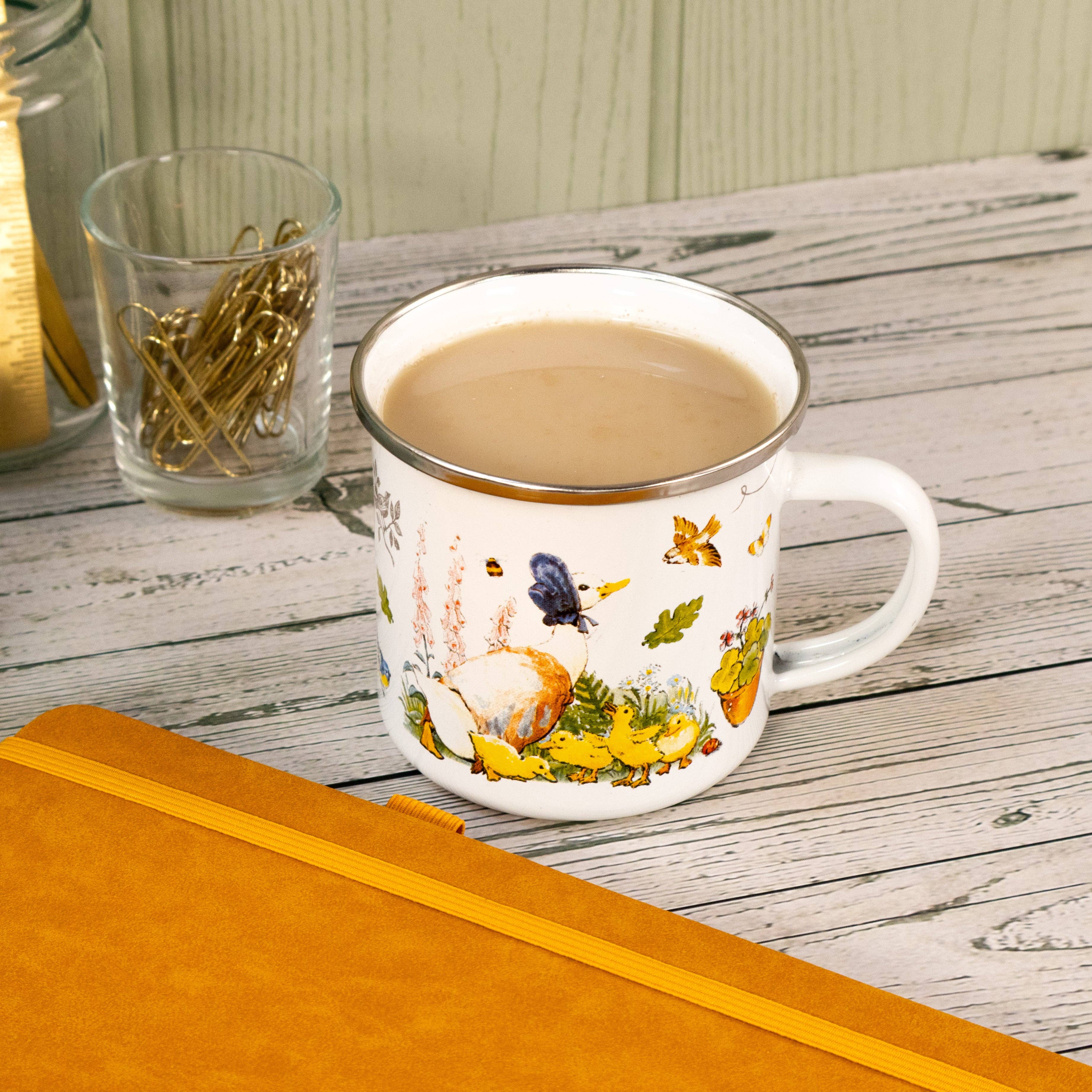 Robert Frederick Ltd – wholesale Coffee mug – Jemima Puddle-Duck Enamel Mug - Classic Beatrix Potter Design3