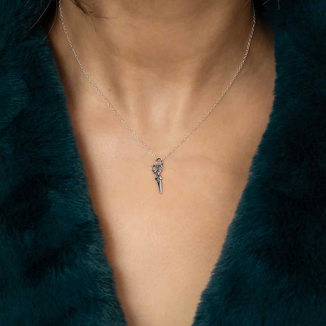 Nina Designs – wholesale Pendant/charm necklace – Sterling Silver Scissors Necklace1