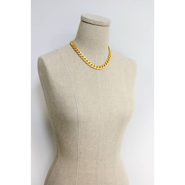 David Aubrey Jewelry - Wholesale Link & Chain Necklace - DOR316 18k matte gold large curb chain1