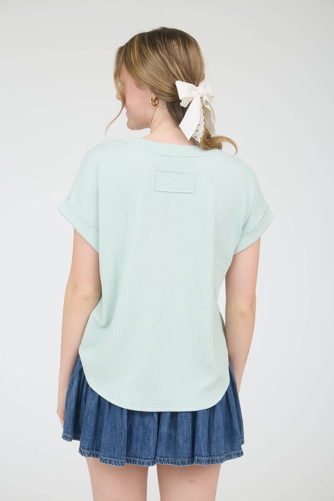 J.O.A - Wholesale Knit Top - Women's - CREW NECK SHORT CUFF SLEEVE RIBBED KNIT TOP1