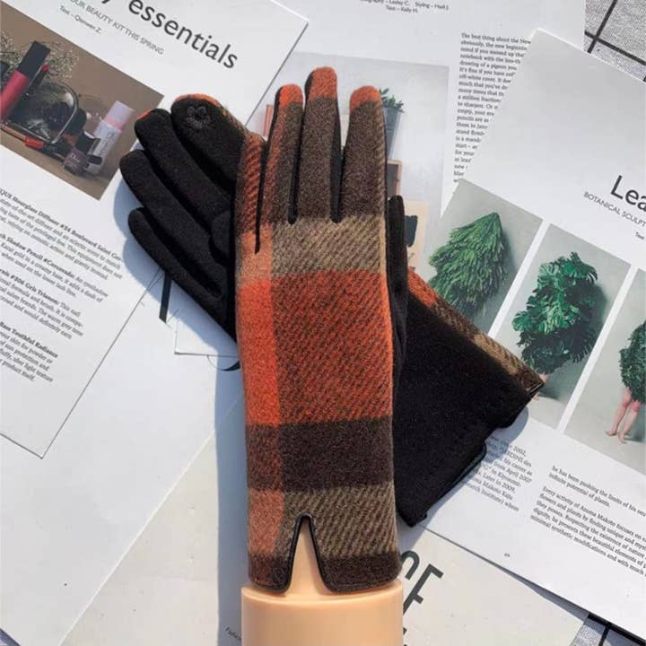 Funkyrel® Atzbranding Limited - Wholesale Gloves - Women's - Gloving - Women's Plaid Touchscreen Winter Gloves4