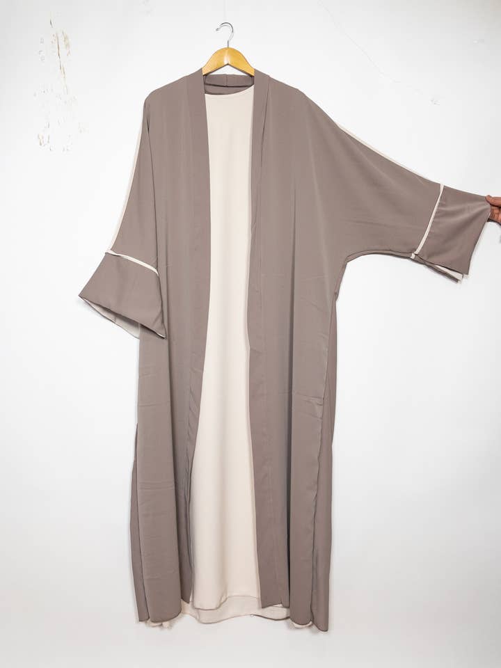 IDEAL OUTFIT – wholesale Kimono – Women's – Kimono with two-piece silk tank top from Medina 2373pk14