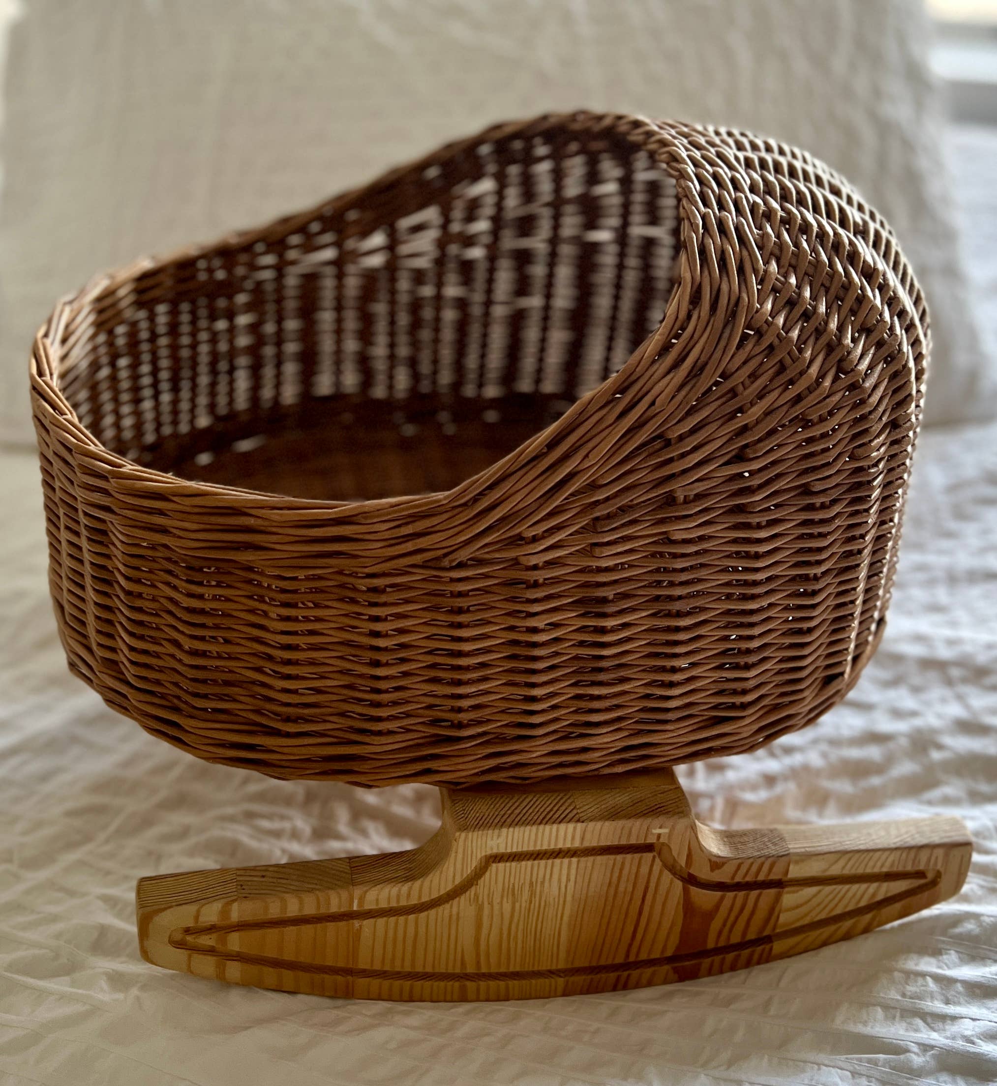 PoppyBabyCo - Wholesale Doll Accessory Kit - Kids - Doll Cradle Crib Bassinet Wicker & Wood Basket4