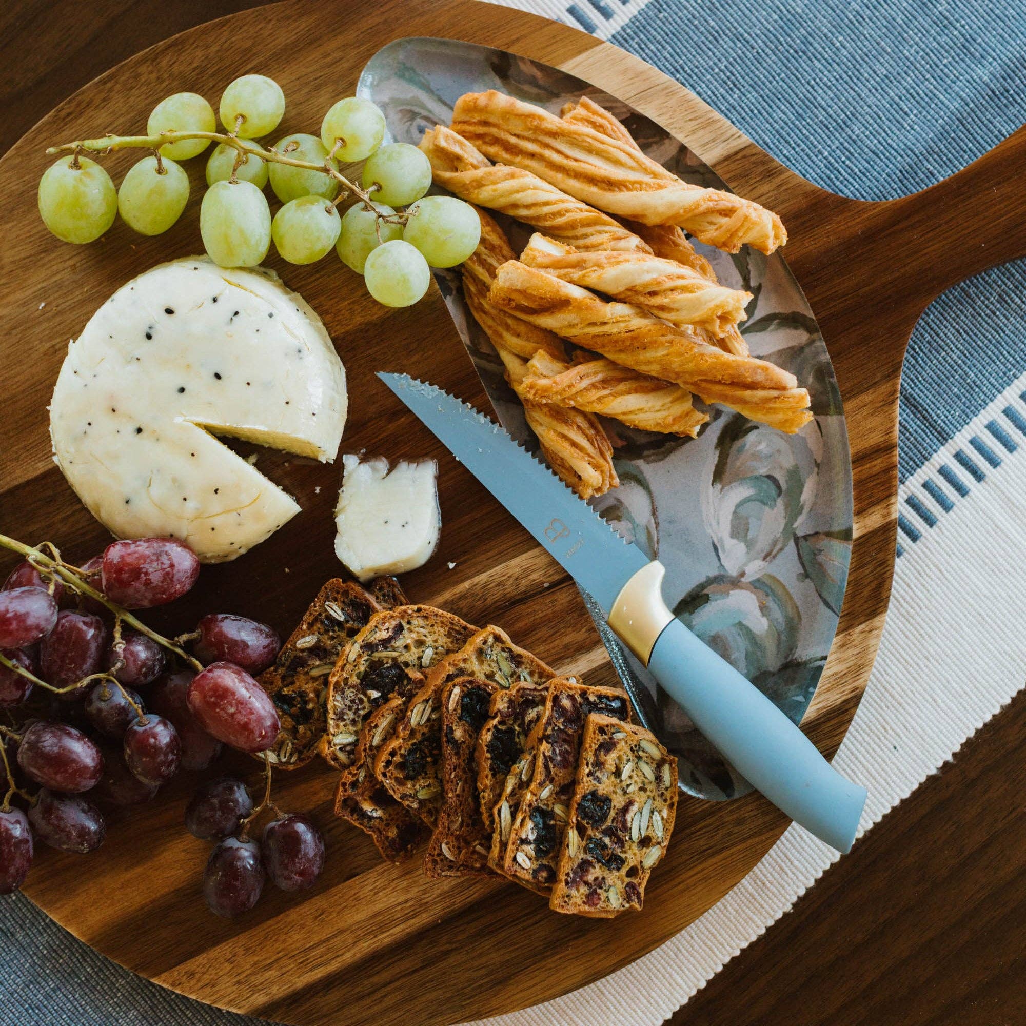 Kim Hovell Art - Wholesale Serving Tray - Wooden Serving Tray (Round) - Pewter Shells4