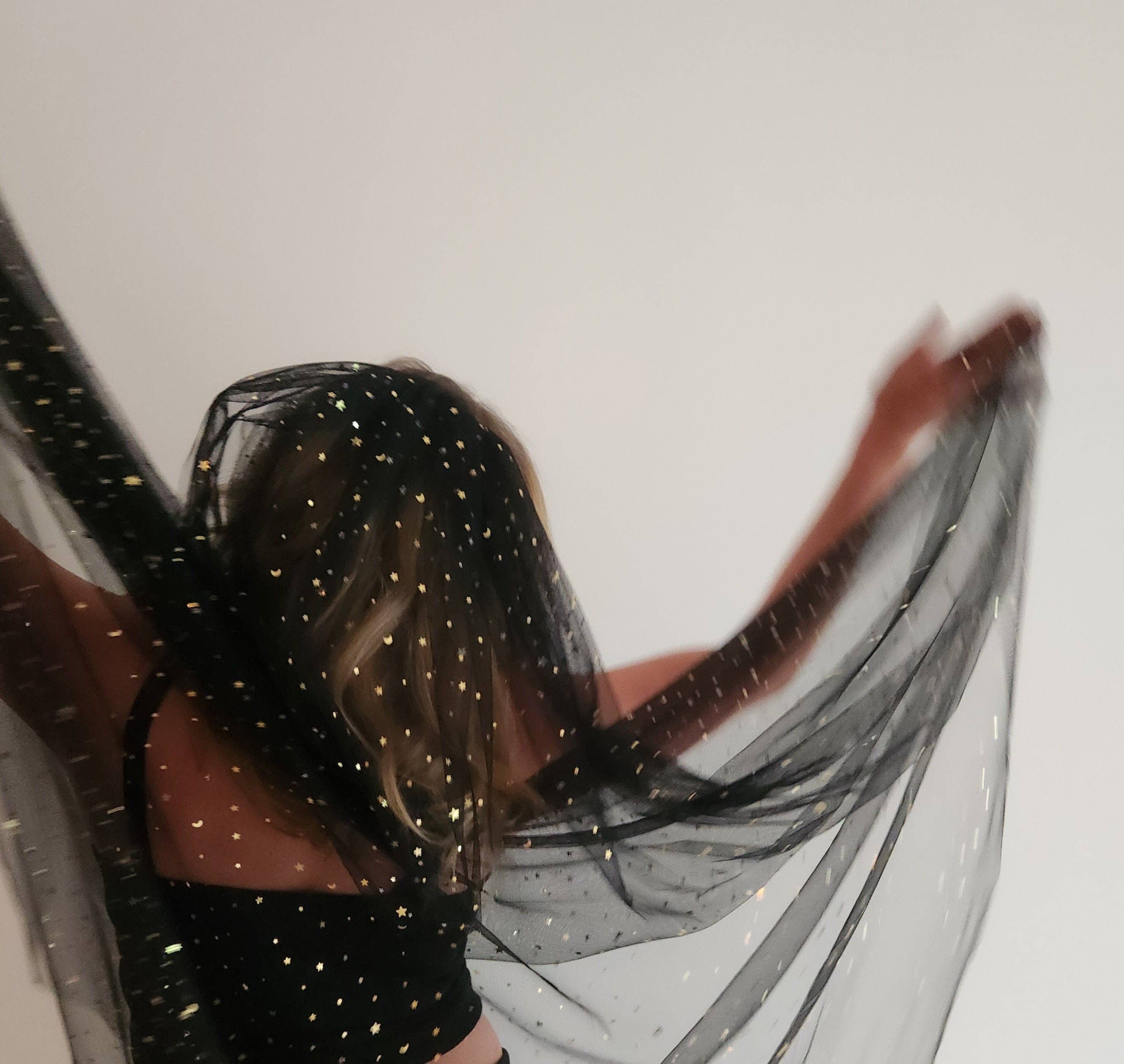 Lovesick Rebel – Großhandel Schleier – Damen – Der schwarze himmlische Brautschleier von Nyx3