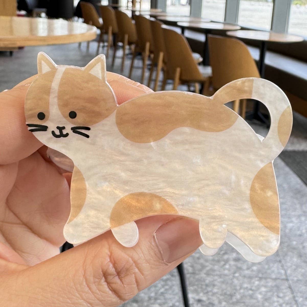 SoapElenGlen – wholesale Hair clip – Women’s – Cute Animal & Croissant Shaped Hair Claw Clip2