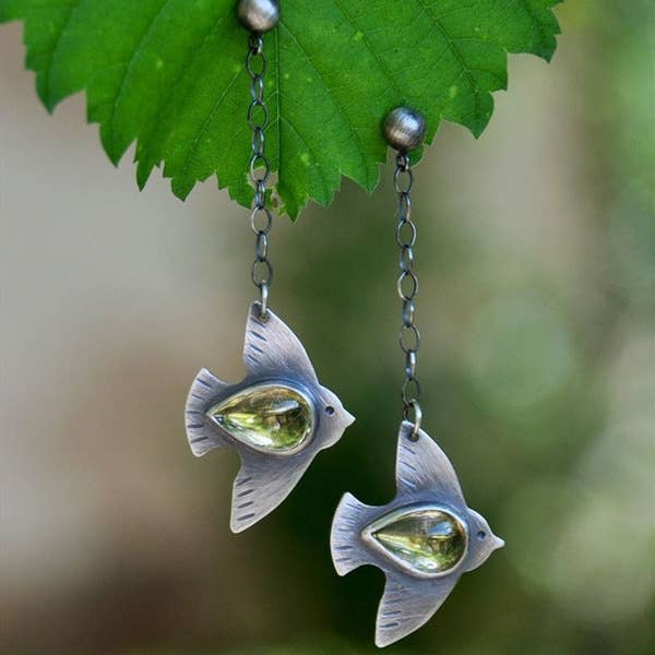 Tourtiwi - Wholesale Dangle Earrings - Simple Swallow Earrings Elegant Crystal Bird Earrings1