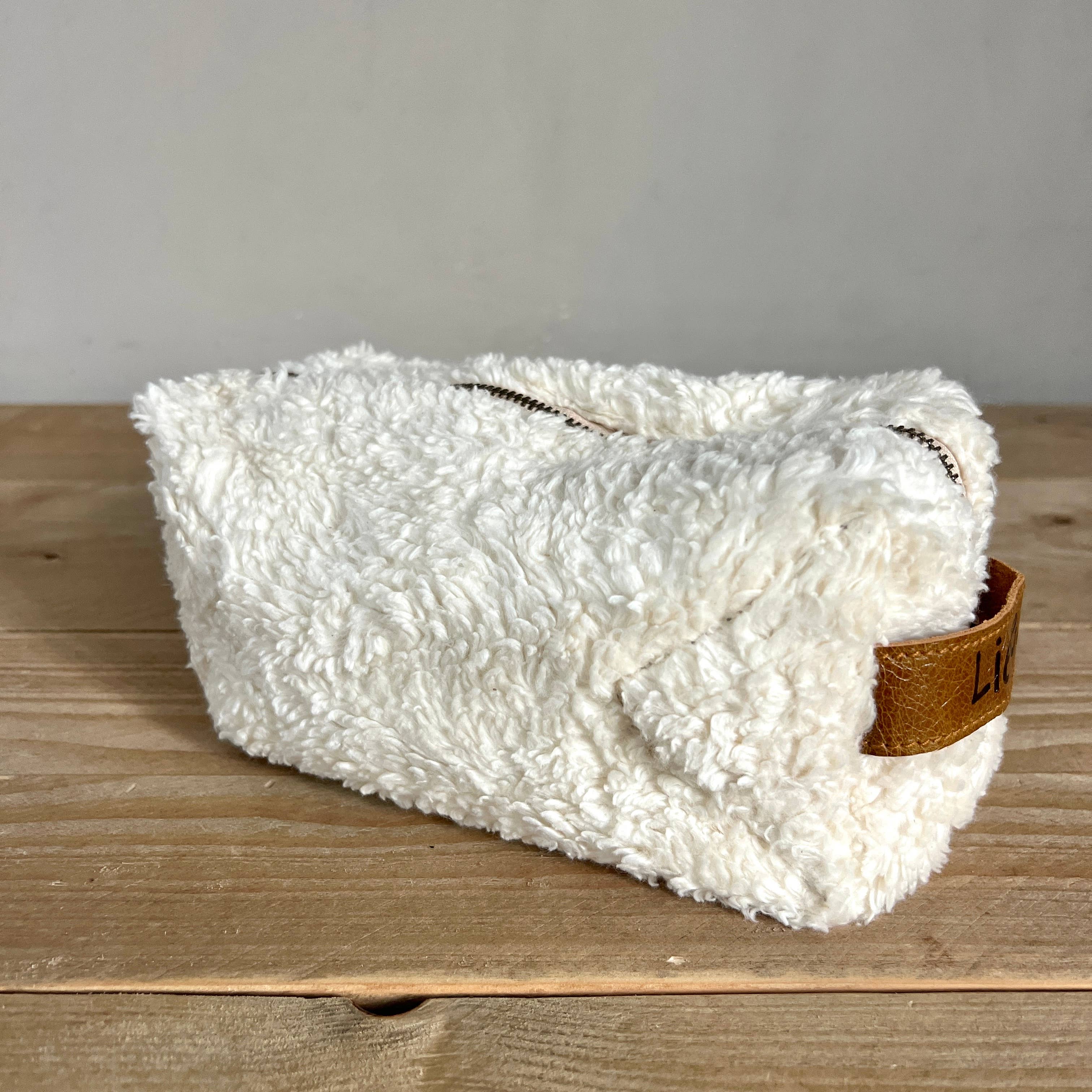 Liefe NL – wholesale Necessär - Unisex – Teddy Ficka7