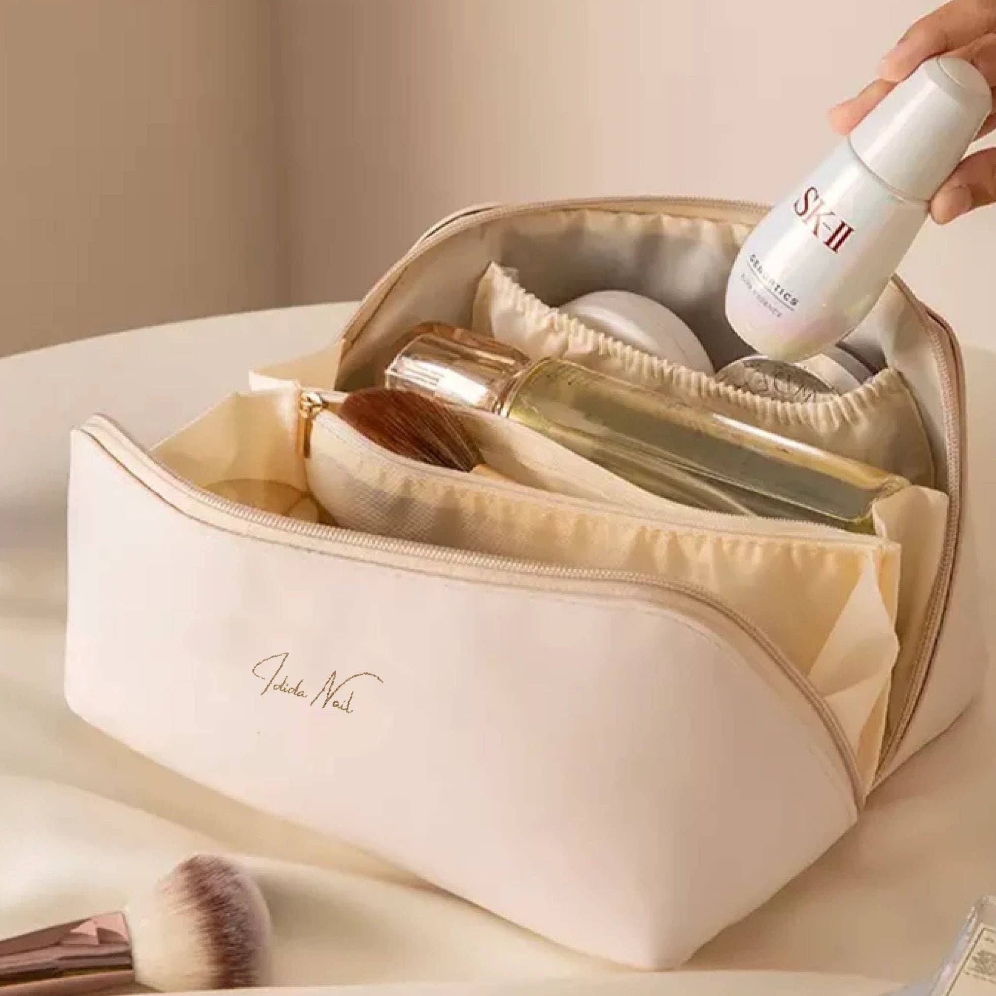 IDIDATI SL - Wholesale Nail Lacquer - La Bolsa de Necesidades6