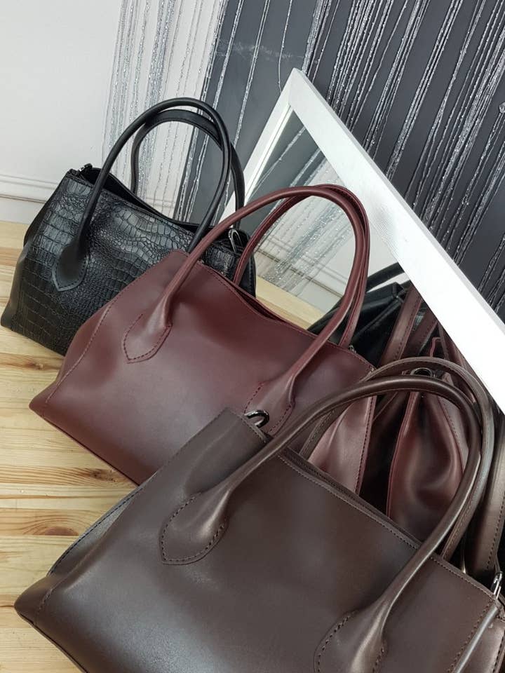 Tokyo Tulip Top Handle Purse for wholesale by Kondra Industries, LLC