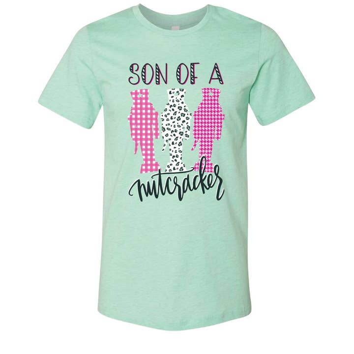 Son of a Nötknäppar-julhelgs-grafisk t-shirt för wholesale av Pink House On River Road
