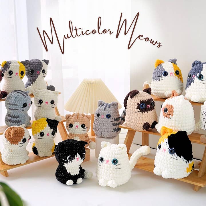 Joli chat Chonky au crochet, chat amigurumi, animal en peluche pour la vente par TOMOPOD LLC