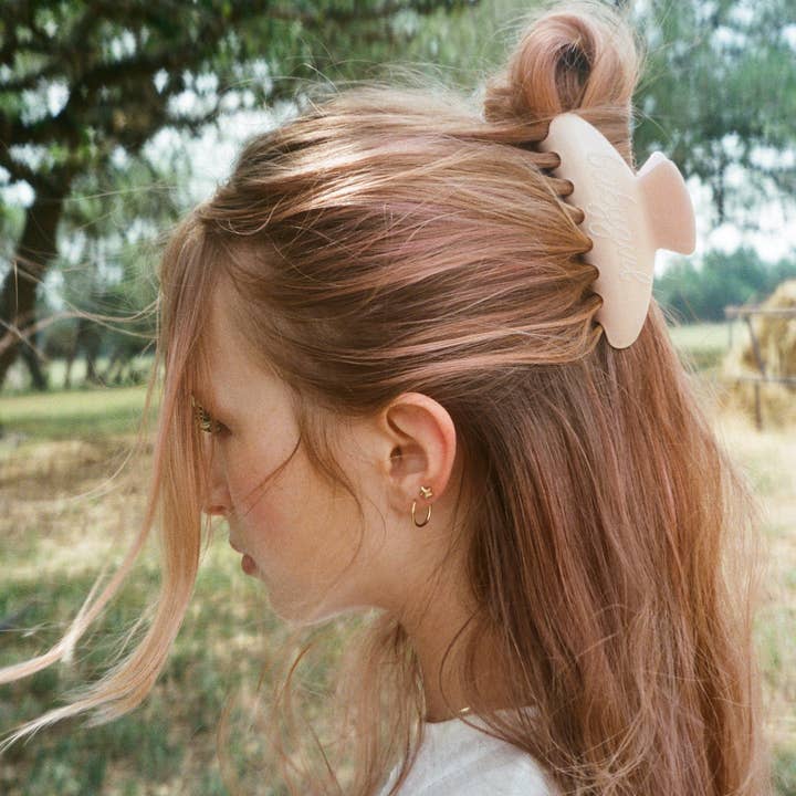 Hey Ricochet - Wholesale Hair Clip - Women's - Babygirl Claw1