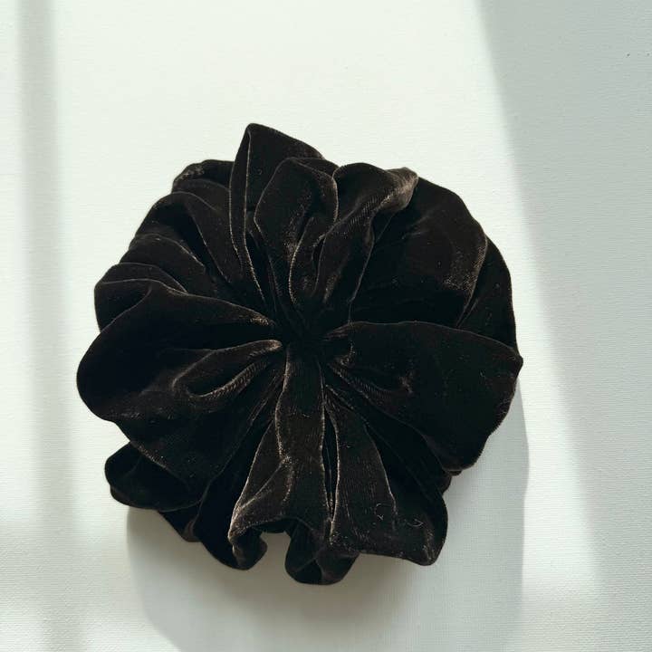 Billy Bamboo - Wholesale Scrunchie - Women's - 2025 SILK VELVET SCRUNCHIES