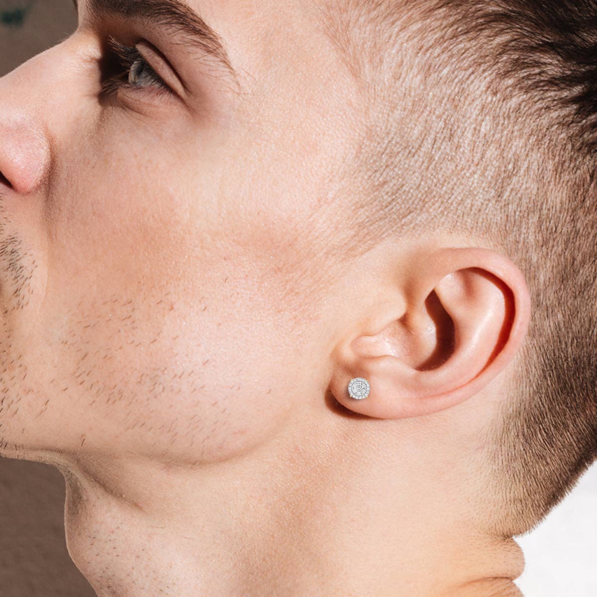 LuvMyJewelry (LMJ) - Vente Clous d'oreille - Boucles d'oreilles en or jaune 14K avec diamants Radiant Helios 0,5 ct. tw.3