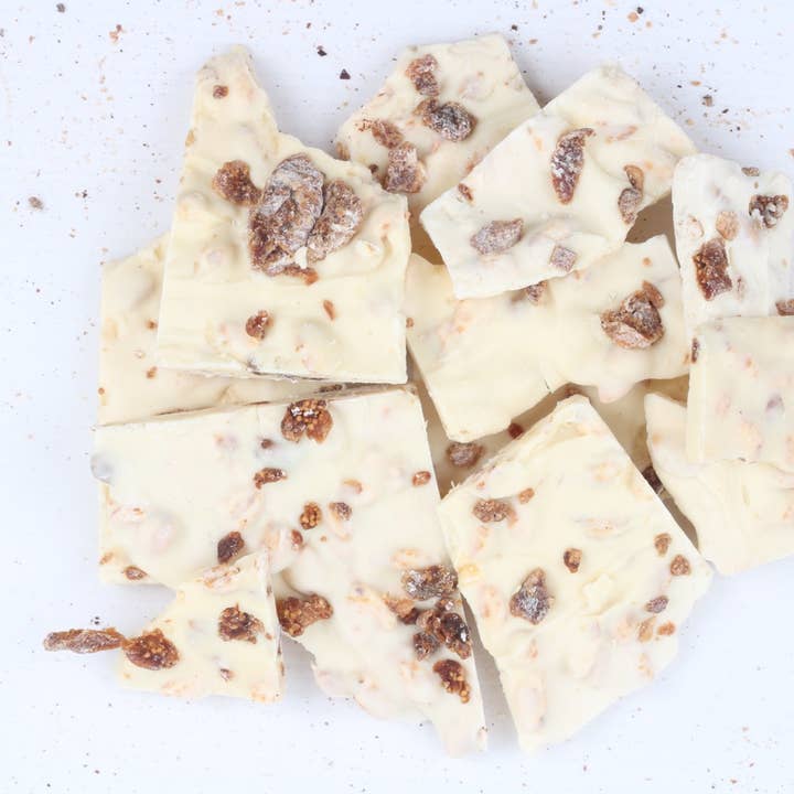 White chocolate with dried figs for wholesale by Choco Mon Amour
