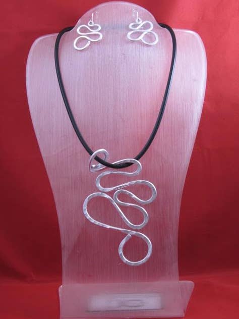 Set 102 - Daytona Set for wholesale by Designs by OC