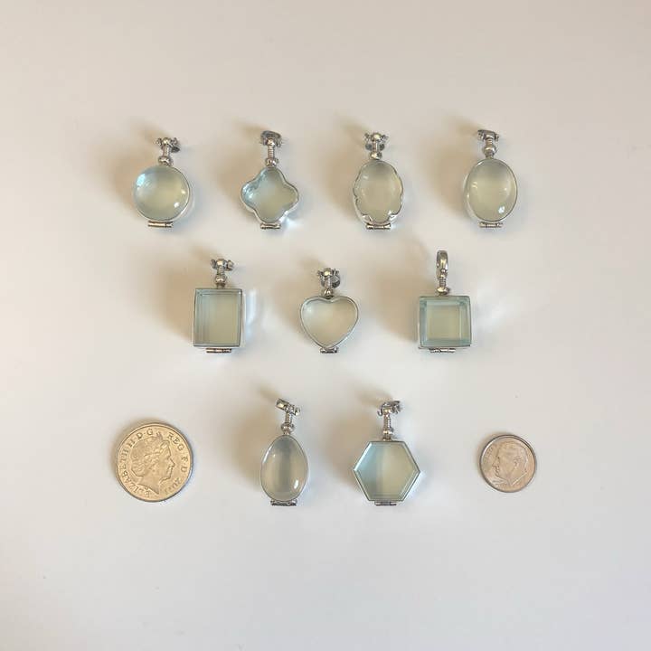 Mon Bijoux - Wholesale Locket necklace - Small Size Gold Plated Deep Lockets 2